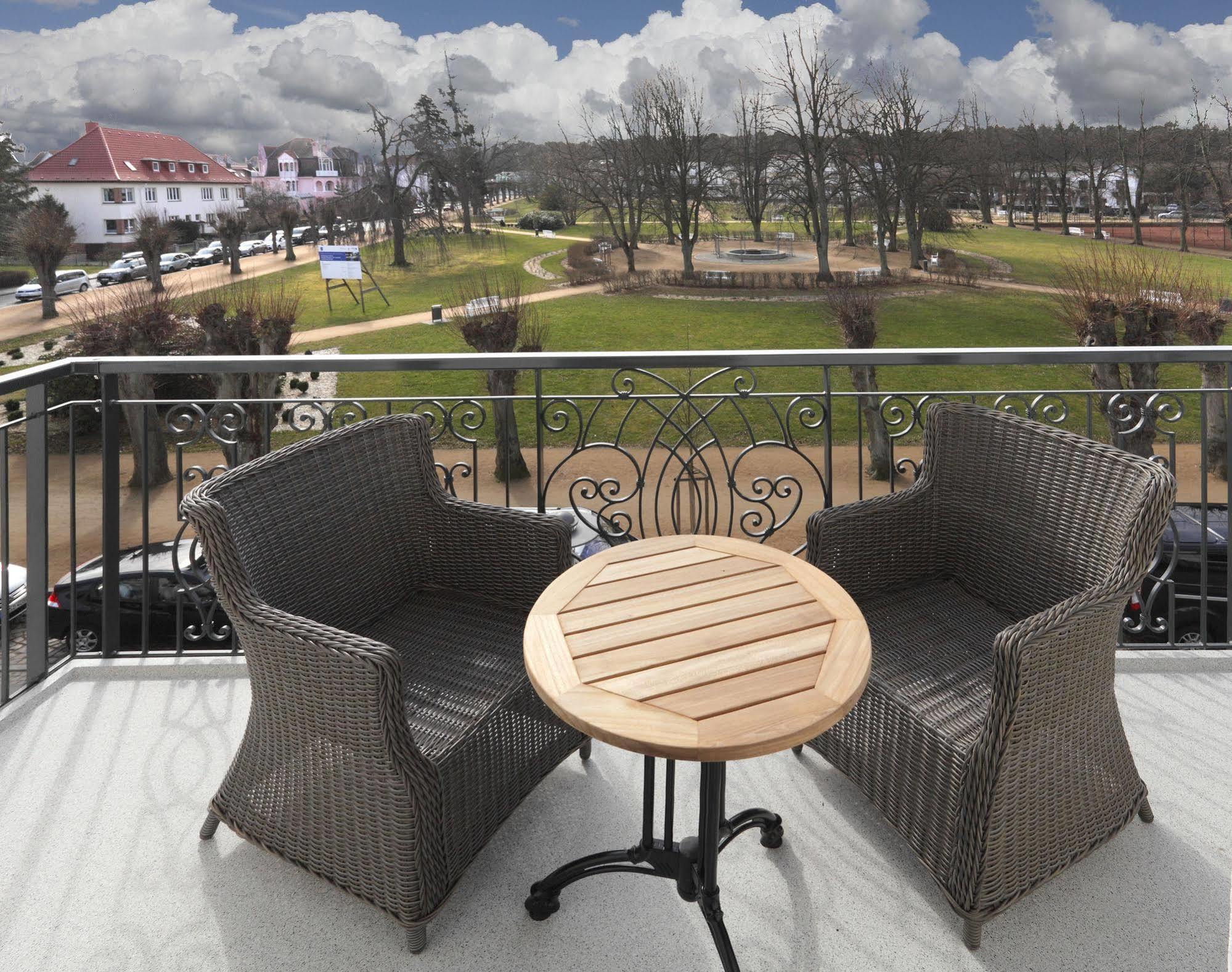 Hotel Max Am Meer Ostseebad Kühlungsborn Extérieur photo